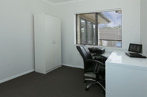 Photo of property in 4 Hornsey Avenue, Henderson, Auckland, 0612