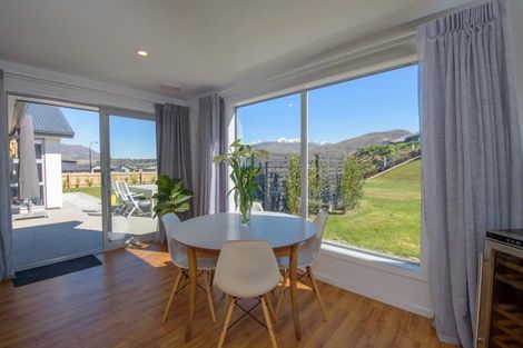 Photo of property in 20 Ashenhurst Way, Lower Shotover, Queenstown, 9304