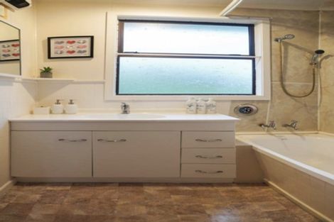 Photo of property in 18 Taward Street, Oamaru North, Oamaru, 9400