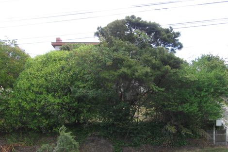 Photo of property in 21 Neptune Avenue, Beach Haven, Auckland, 0626
