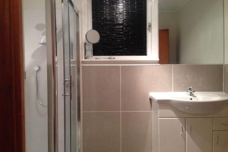 Photo of property in 19 Woodvale Road, Glen Eden, Auckland, 0602