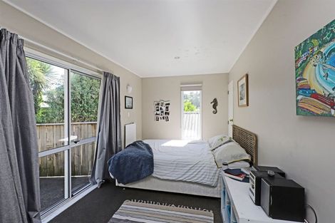 Photo of property in 2 Toop Street, Havelock North, 4130