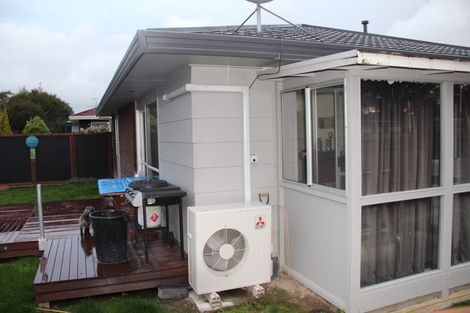 Photo of property in 15 Newton Place, Westbrook, Palmerston North, 4412