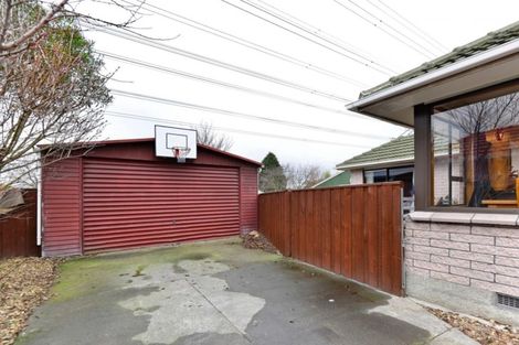 Photo of property in 27 Appleby Crescent, Burnside, Christchurch, 8053