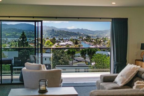 Photo of property in 7 Panorama Parade, Pauanui, Hikuai, 3579