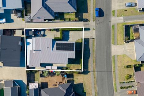 Photo of property in 17 Forbes Road, Foxton Beach, Foxton, 4815