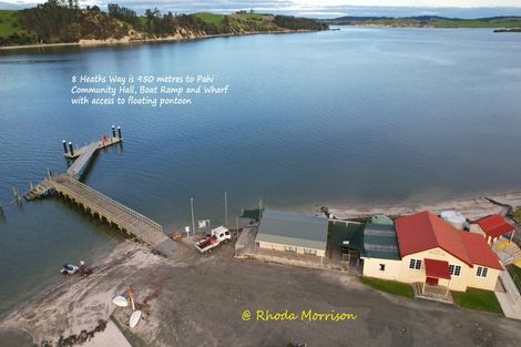 Photo of property in 8 Heaths Way, Pahi, Paparoa, 0571