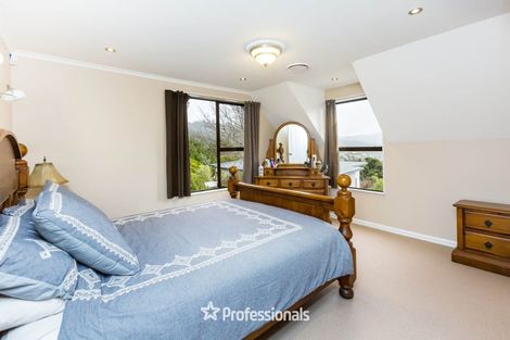 Photo of property in 1 Hobbit Lane, Pinehaven, Upper Hutt, 5371