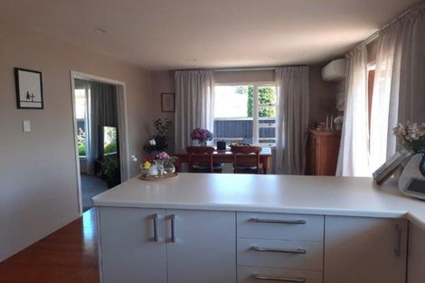 Photo of property in 16 Hadlow Place, Burnside, Christchurch, 8041