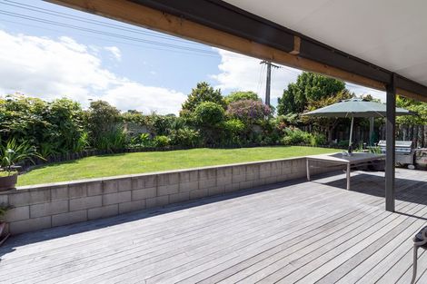 Photo of property in 80 Grand Vue Road, Kawaha Point, Rotorua, 3010