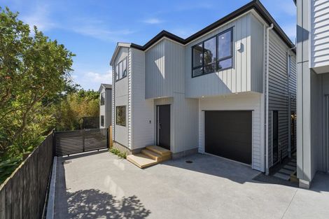 Photo of property in 7b September Place, Forrest Hill, Auckland, 0620