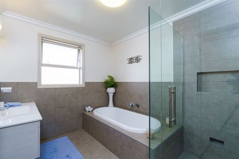 Photo of property in 10 Larch Crescent, Alexandra, 9320