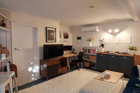 Photo of property in 31 Charlotte Avenue, Brooklyn, Wellington, 6021