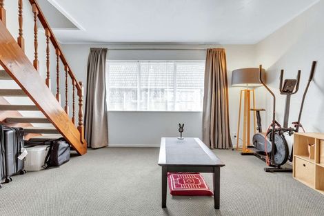 Photo of property in 5/11 Hilda Street, Fenton Park, Rotorua, 3010