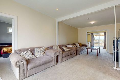 Photo of property in 76 Mahi Road, Te Kauwhata, 3710