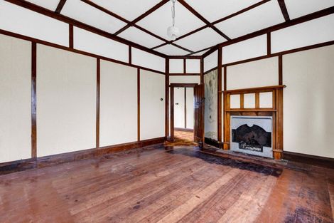 Photo of property in 43 Miro Street, Inglewood, 4330