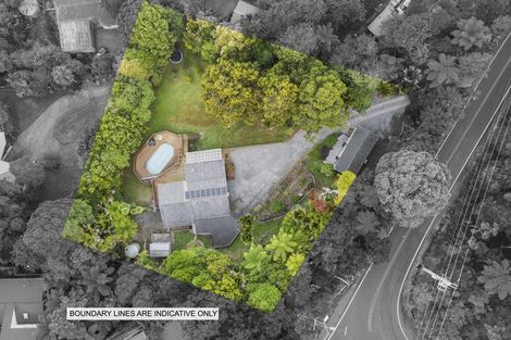 Photo of property in 903 West Coast Road, Waiatarua, Auckland, 0604