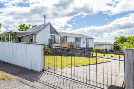 Photo of property in 16 Matipo Street, Lansdowne, Masterton, 5810