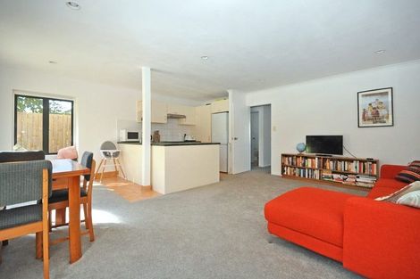 Photo of property in 18 Blumhardt Place, Avondale, Auckland, 1026