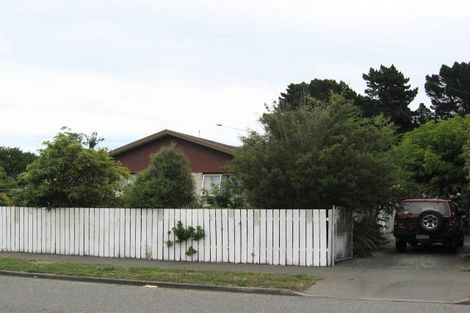 Photo of property in 1/1 Kuaka Crescent, Bromley, Christchurch, 8062