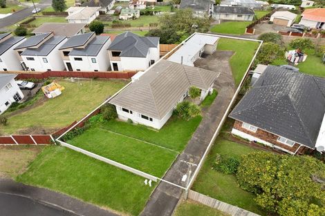 Photo of property in 31 Prangley Avenue, Mangere, Auckland, 2022