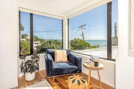 Photo of property in 1 Hydes Road, Raumati South, Paraparaumu, 5032