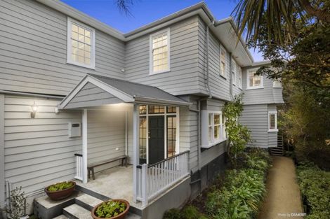 Photo of property in 121 Upland Road, Kelburn, Wellington, 6012