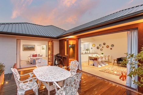 Photo of property in 43 Urunga Avenue, Strowan, Christchurch, 8052