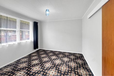 Photo of property in 1-3/18 Bristol Street, Trentham, Upper Hutt, 5018