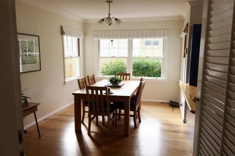 Photo of property in 51 Pukatea Street, Eastbourne, Lower Hutt, 5013