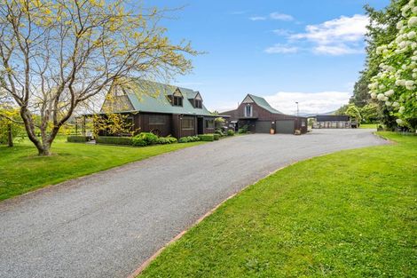 Photo of property in 39 Colletts Road, Mangaroa, Upper Hutt, 5371