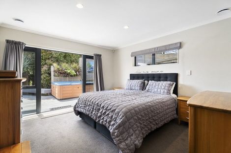 Photo of property in 14 Coralsea Way, Arkles Bay, Whangaparaoa, 0932