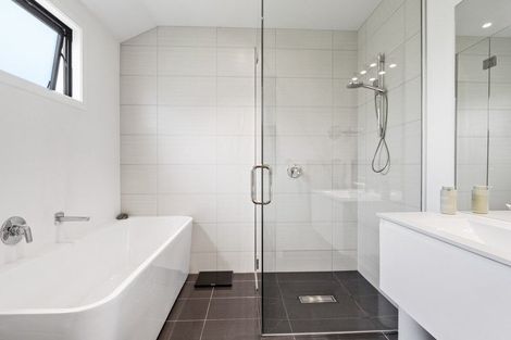 Photo of property in 11 Mckellar Drive, Jacks Point, Queenstown, 9371