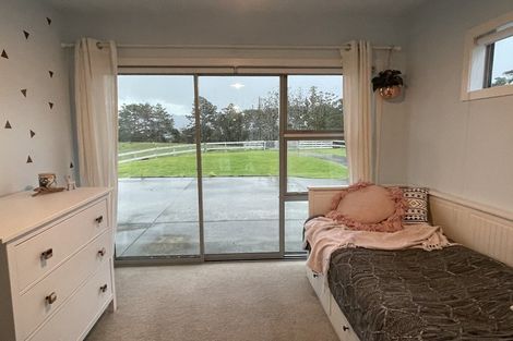 Photo of property in 48 Christian Road, Swanson, Auckland, 0614