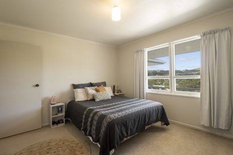 Photo of property in 8 Cannon Lane, Whitby, Porirua, 5024