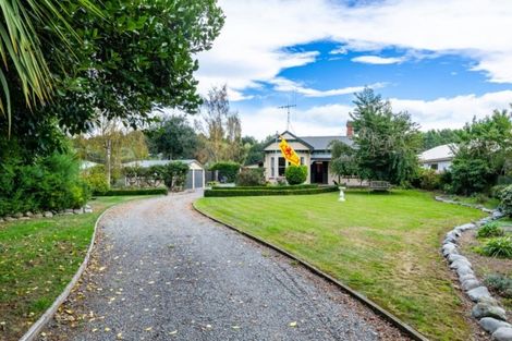 Photo of property in 31 Mckenzie Street, Geraldine, 7930