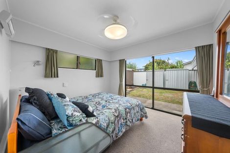 Photo of property in 1/12 Koromiko Street, New Lynn, Auckland, 0600