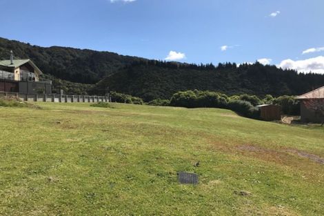 Photo of property in 26 Harbour View Heights, Picton, 7220