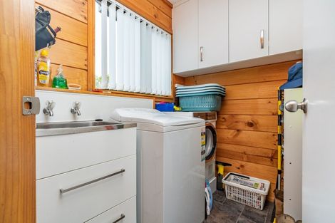 Photo of property in 1a Shoemaker Road, Waipu, 0510