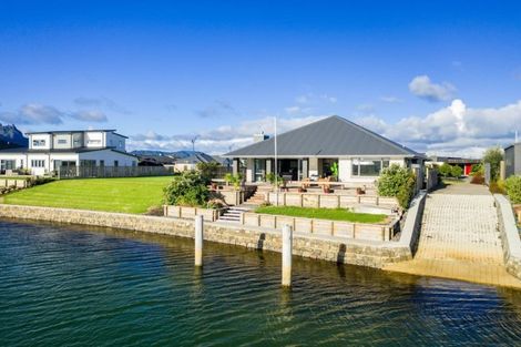 Photo of property in 40 Mariners Haven, One Tree Point, 0118