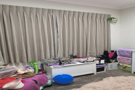 Photo of property in 3 Fricker Way, Flat Bush, Auckland, 2019