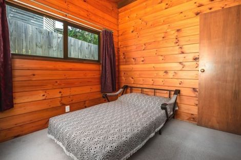 Photo of property in 12 Picketboat Lane, Whitby, Porirua, 5024