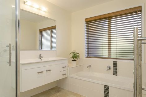 Photo of property in 2 Loloma Way, Wharewaka, Taupo, 3330