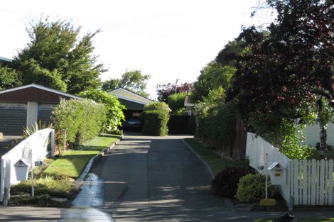 Photo of property in 11a Harrowdale Drive, Avonhead, Christchurch, 8042