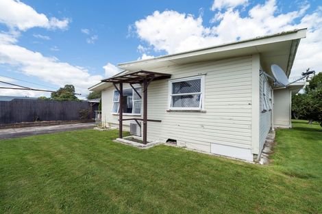 Photo of property in 21 Lee Road, Hannahs Bay, Rotorua, 3010