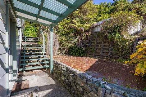 Photo of property in 2/10 Yarrow Place, Papakowhai, Porirua, 5024
