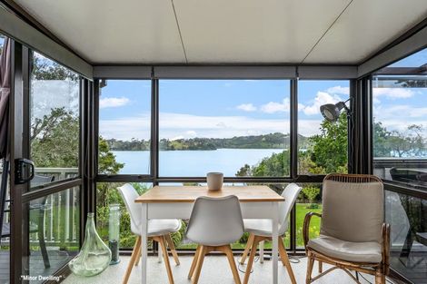 Photo of property in 17 Young Street, Mahurangi East, Warkworth, 0982