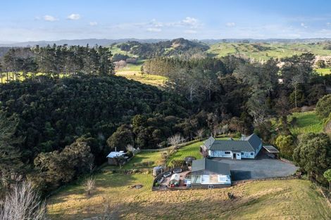 Photo of property in 102 Williamson Road, Wellsford, 0973