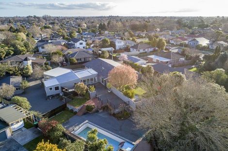 Photo of property in 214 Grahams Road, Burnside, Christchurch, 8053