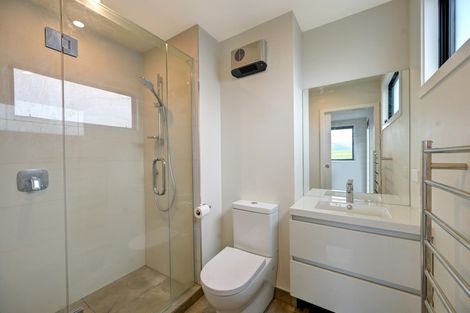 Photo of property in 29b Rannoch Drive, Jacks Point, Queenstown, 9371